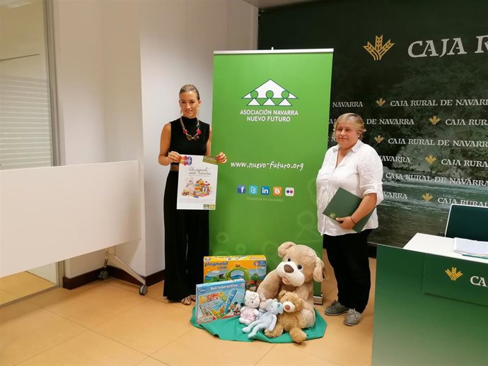 Presentación de la campaña 'Un juguete, una sonrisa' de Nuevo Futuro y Caja Rural de Navarra