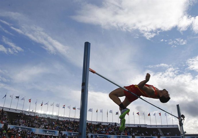 Miguel Ángel Sancho, en salto de altura