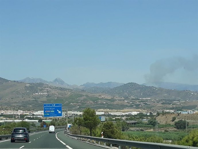 Incendio forestal en Torrox (Málaga).