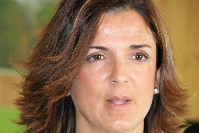 La consejera de Empleo y Políticas sociales del Gobierno Vasco, Beatriz Artolazabal, pide compromiso para atender a los migrantes