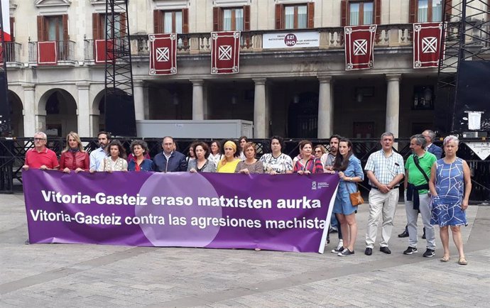 El Ayuntamiento de Vitoria rechaza las agresiones a mujeres y advierte de que "no tolerará" comportamientos machistas.