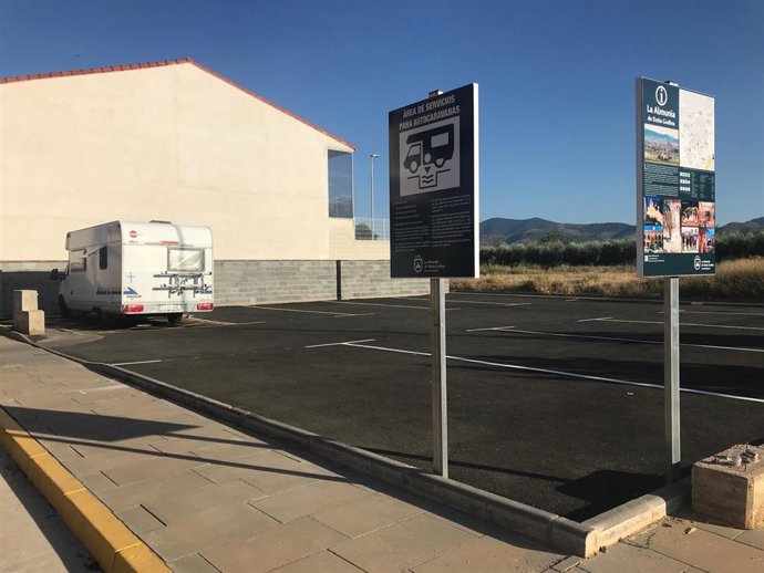 El área de autocaravanas de La Almunia tiene capacidad para nueve vehículos