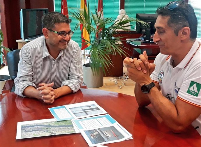 Javier Sanz dará la vuelta a nado a la isla de Manhattan