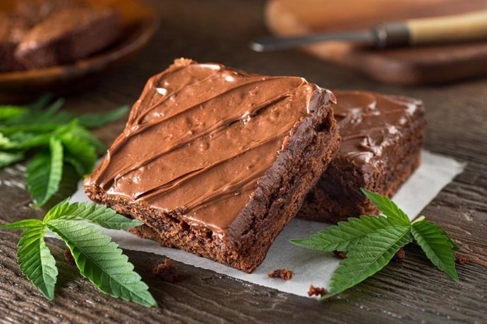Los investigadores quieren saber cómo el consumo de comestibles de marihuana como estos brownies con marihuana afecta la salud de las personas.