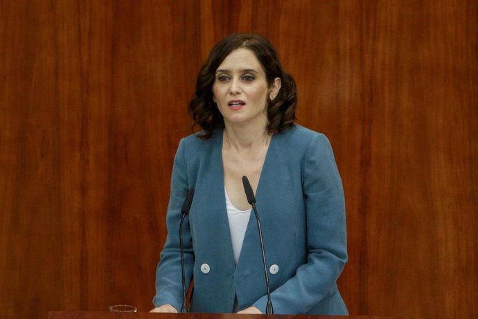 La candidata del PP a la Presidencia de la Comunidad, Isabel Díaz Ayuso, durante su intervención en la primera sesión del segundo pleno de su investidura.