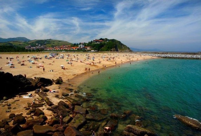Playa de Santiago en Zumaia
