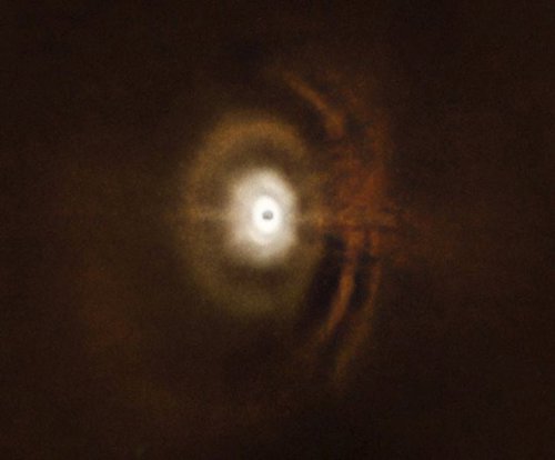 Disco protoplanetario en torno a HD 97048