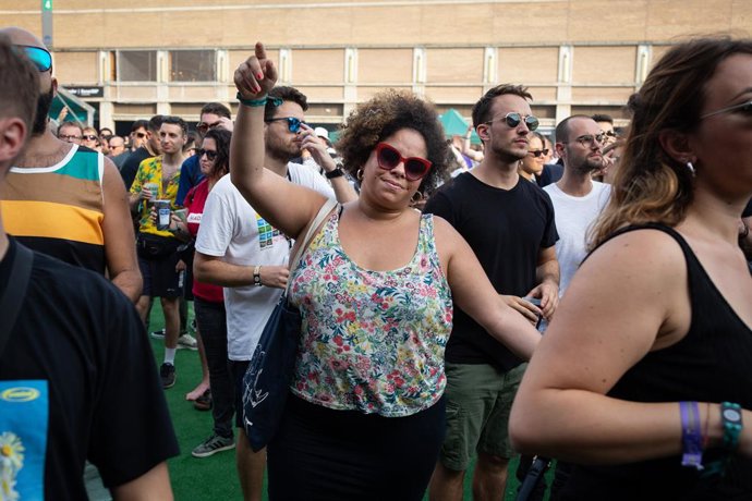 Facua denuncia a más de 40 festivales de música en España por impedir el acceso 
