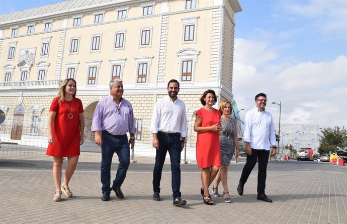 Daniel Pérez, concejal y portavoz del PSOE en el Ayuntamiento de Málaga, visita el recinto de Cortijo de Torres