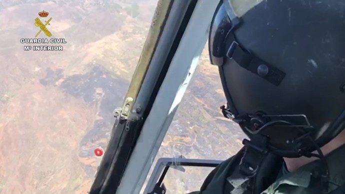 Incendio en Cazadores visto desde el helicóptero de la Guardia Civil