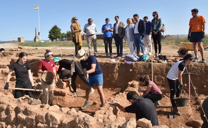 Visita realizada a las excavaciones de Numancia.