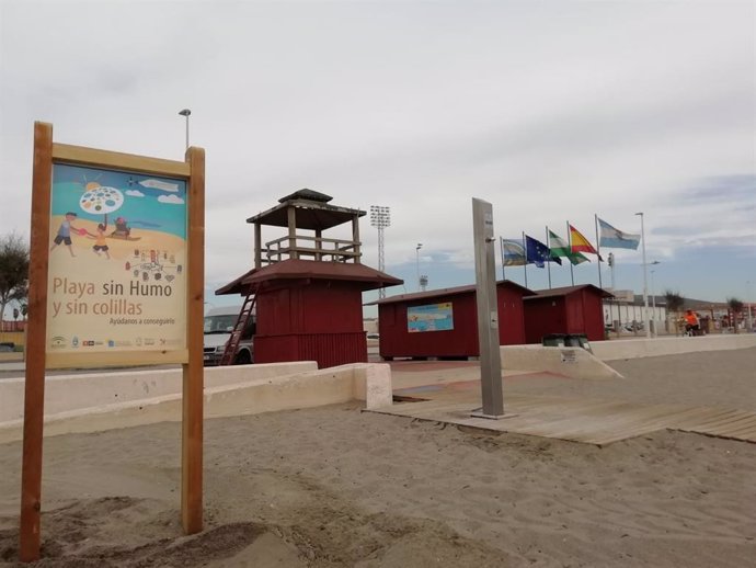 Playa de Santa Bárbara de La Línea (Cádiz)