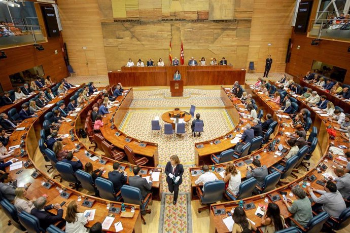Imagen de recurso del hemiciclo de la Asamblea de Madrid durante el Pleno de investidura.