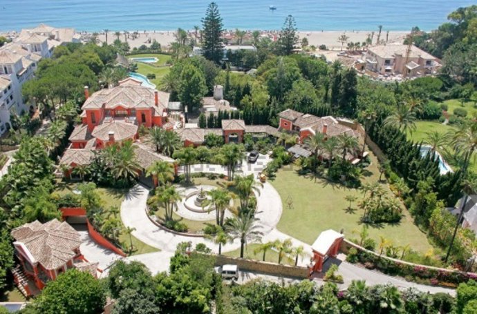 Fotograma aéreo de la vivienda de Marbella, la más cara a la venta en todo el país