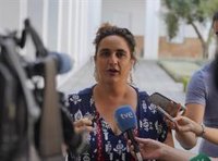 Adelante pide el informe sobre la plaza de la hermana de Juanma Moreno