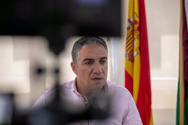 El  consejero de la Presidencia, Administración Pública e Interior y portavoz del Ejecutivo andaluz, Elías Bendodo, durante su entrevista con Europa Press.