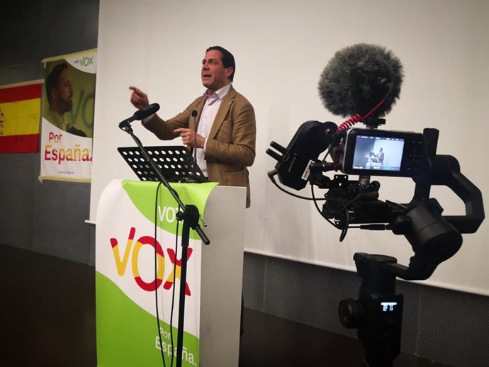 El diputado de Vox en el Congreso por Zaragoza, Pedro Fernández.