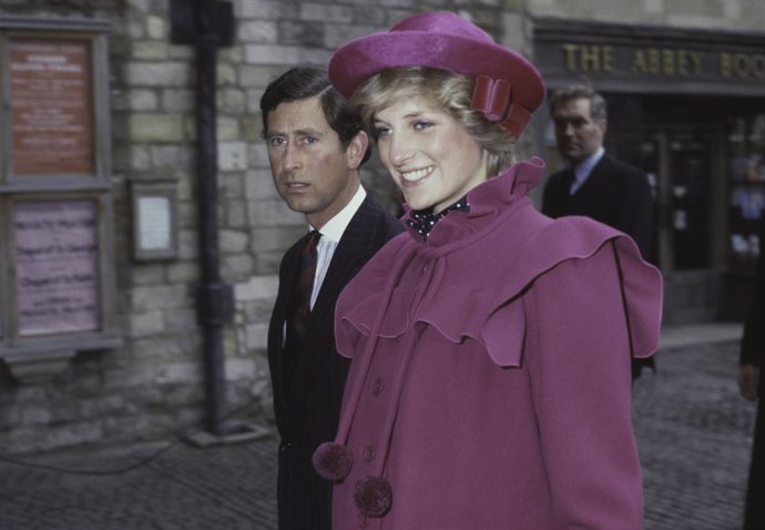 Royal Couple At Westminster Abbey (Lady Diana Spencer)