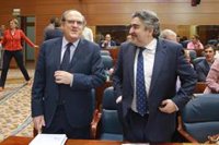Gabilondo acusa al bloque de la derecha de “aferrarse al poder desconsiderando a gran parte de la población”
