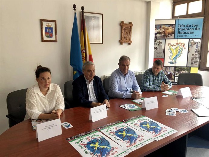 Alba Iglesias, Manolo Linares y Jesús  María García Álvarez.