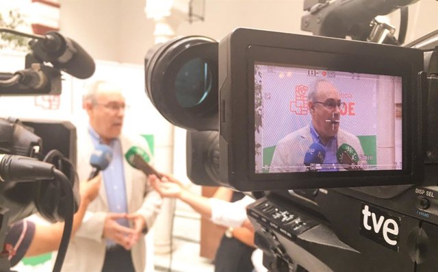 El parlamentario del PSOE-A Juan Pablo Durán