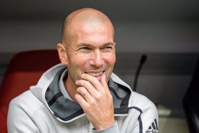 Zinédine Zidane durante un partido de la pretemporada 2019-2020