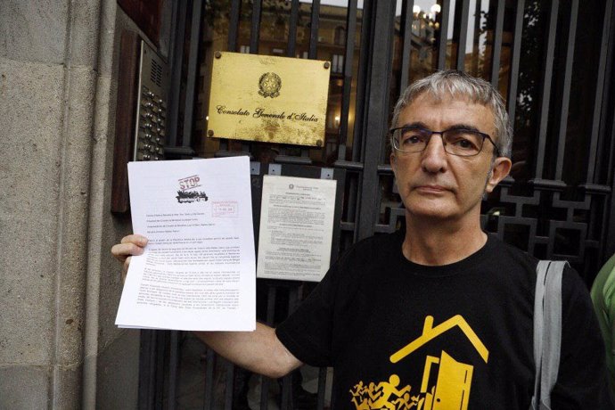 Lliura carta al Consolat General d'Itlia de Barcelona