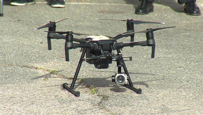 Uno de los drones que la DGT ha presentado para grabar imágenes de las carreteras.    