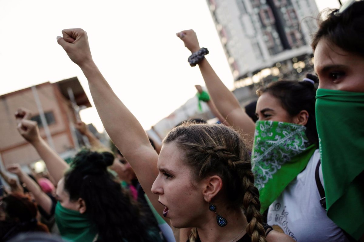 Disturbios En Ciudad De México Tras Una Protesta Contra Los Abusos