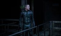Stephen Amell no quiere que  el Arrowverso se convierta en Flashverso