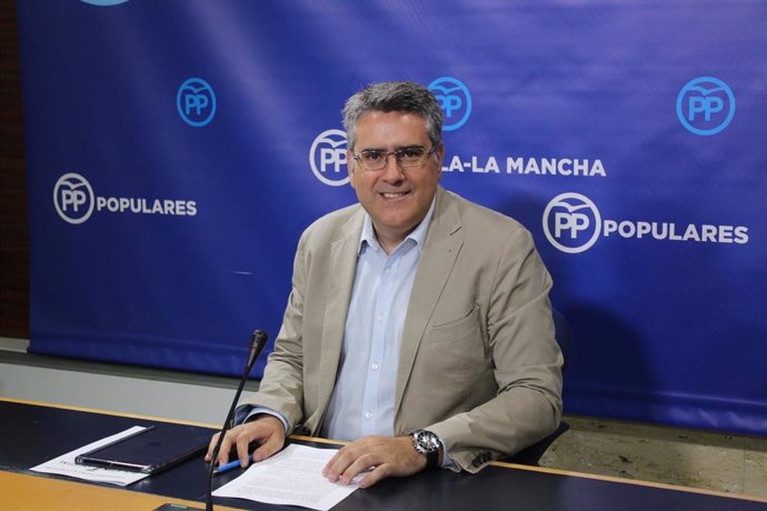 Pp Clm (Cortes De Voz Y Fotografía) Rueda De Prensa De Miguel Ángel Rodríguez