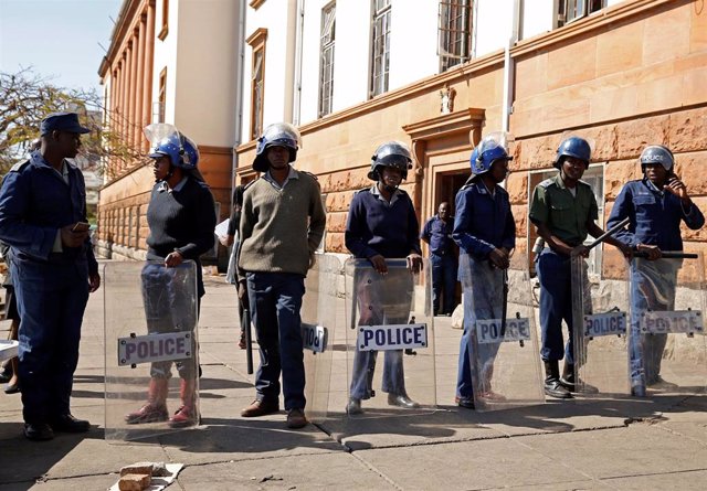Despliegue policial en Bulawayo