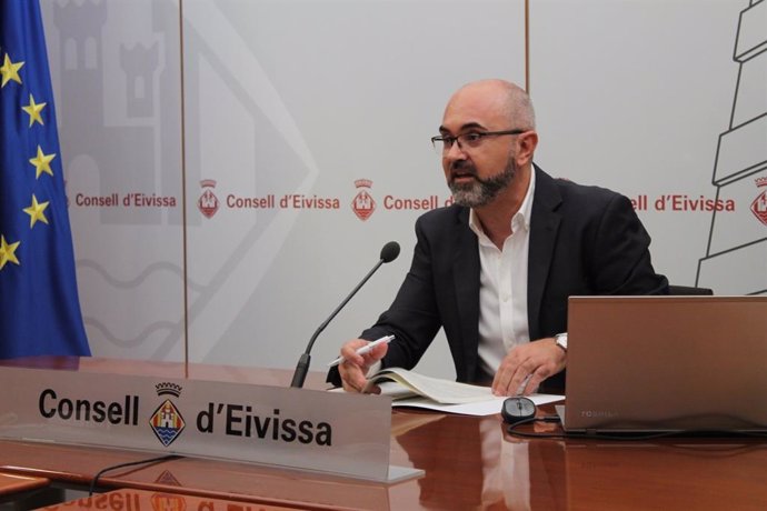 El conseller de Presidencia y Gestión Ambiental de Ibiza, Vicent Roig