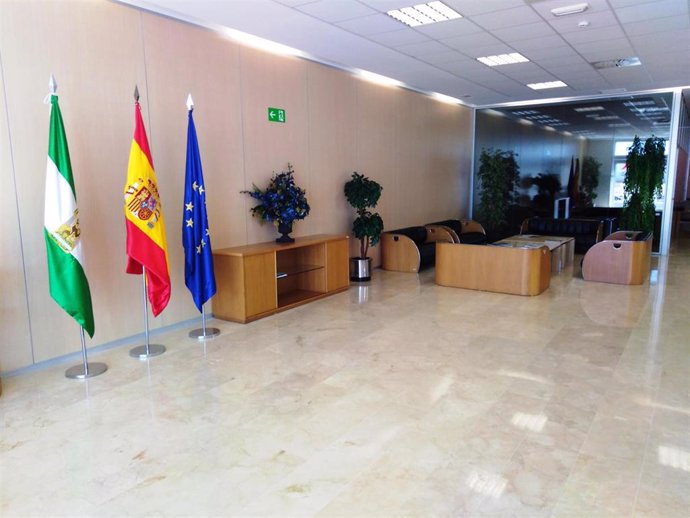 El Aeropuerto de Sevilla pone en servicio su nueva terminal para aviación privada