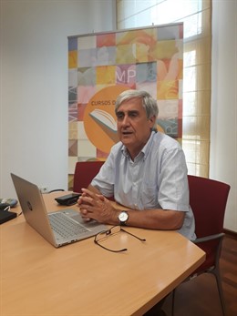 El expresidente del Consejo General de Colegios de Veterinarios de España Juan José Badiola