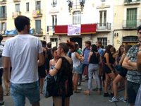 Centenars de persones protesten a Grcia contra la presumpta violació després de les festes
