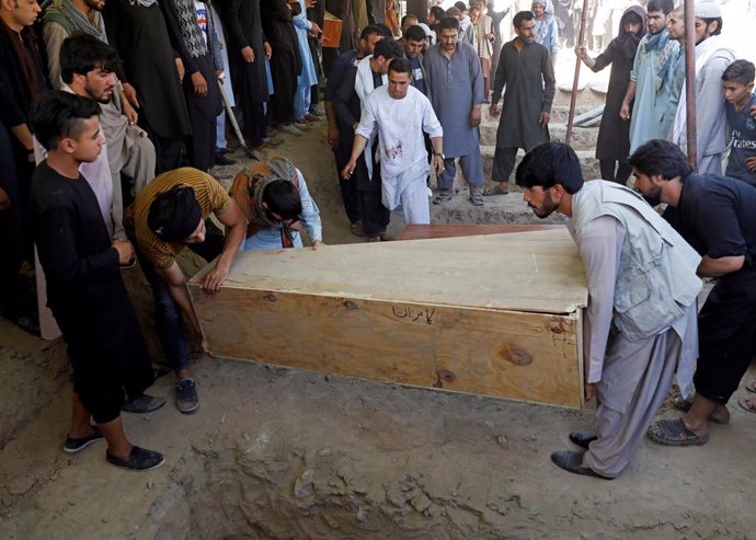 Afganistán.- Ascienden a 80 las muertes tras el atentado de Estado Islámico contra una boda en Kabul