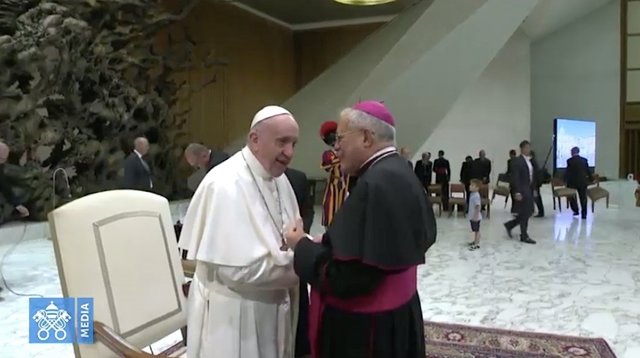 El Papa recibe al obispo de Córdoba en el Vaticano
