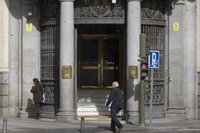El Tribunal de Cuentas detecta troceos y prórroga ilegal de contratos menores en la CNMC