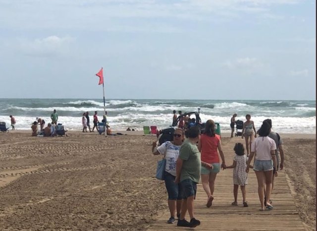 Prohibido El Bano En Todas Las Playas De Valencia