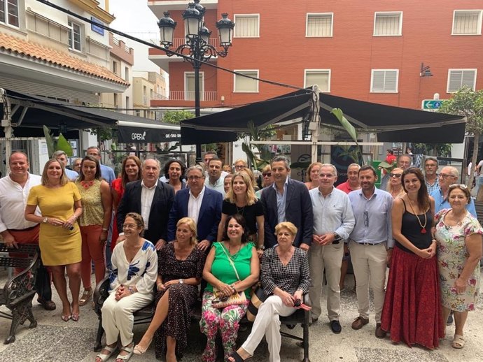 Encuentro de dirigentes del PP con afiliados en Algeciras