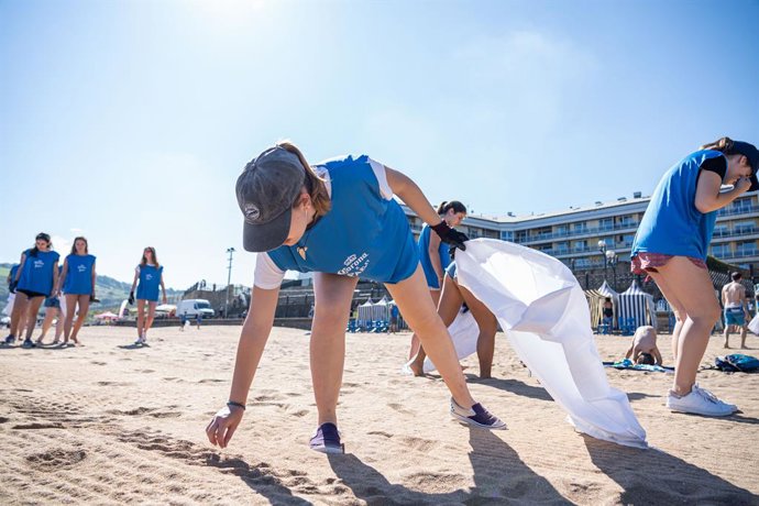 Recogida de plásticos en las playas