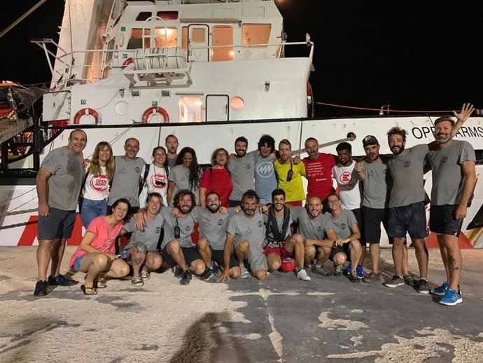 El equipo del barco de Open Arms