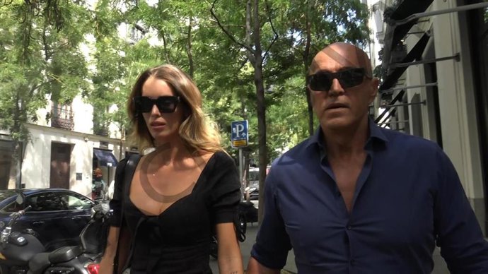 Marta López y Kiko Matamoros salen de comer en un conocido restaurante de Madrid