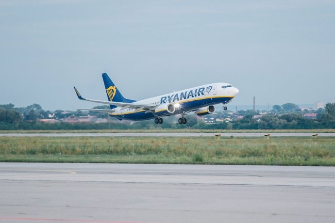 R.Unido.- Ryanair opera "con normalidad" todos sus vuelos desde y hacia Reino Un
