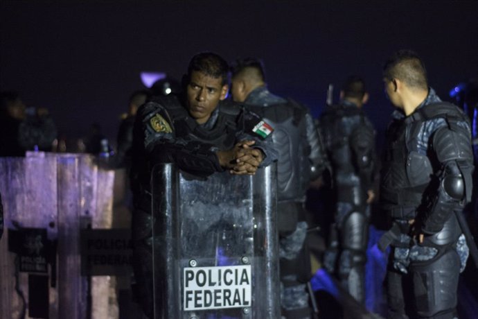 México.- Detenidos seis policías en México por participar en la matanza de Apatz