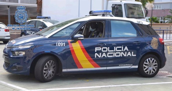Sucesos.- Detenidos cuatro jóvenes al ser sorprendidos robando en una fábrica en Santa Cruz de Tenerife
