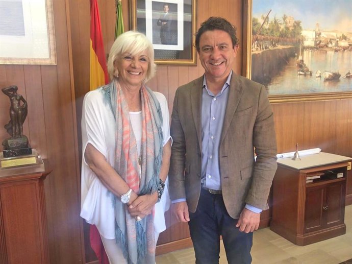 Cádiz.-Puertos.-Junta y Autoridad Portuaria valoran la situación ambiental del P