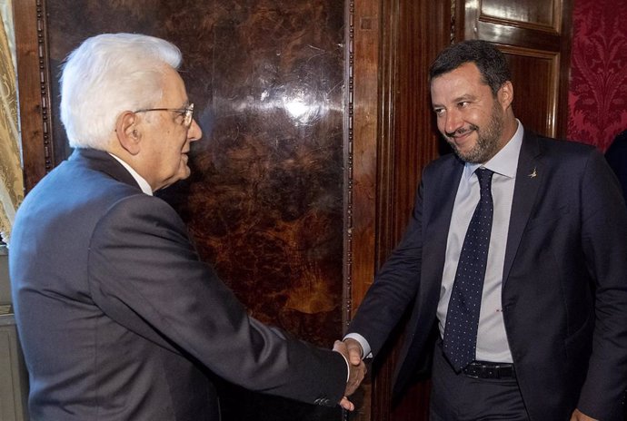 Sergio Mattarella recibe a Matteo Salvini