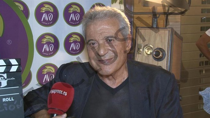 Andrés Pajares en la inauguración de un restaurante